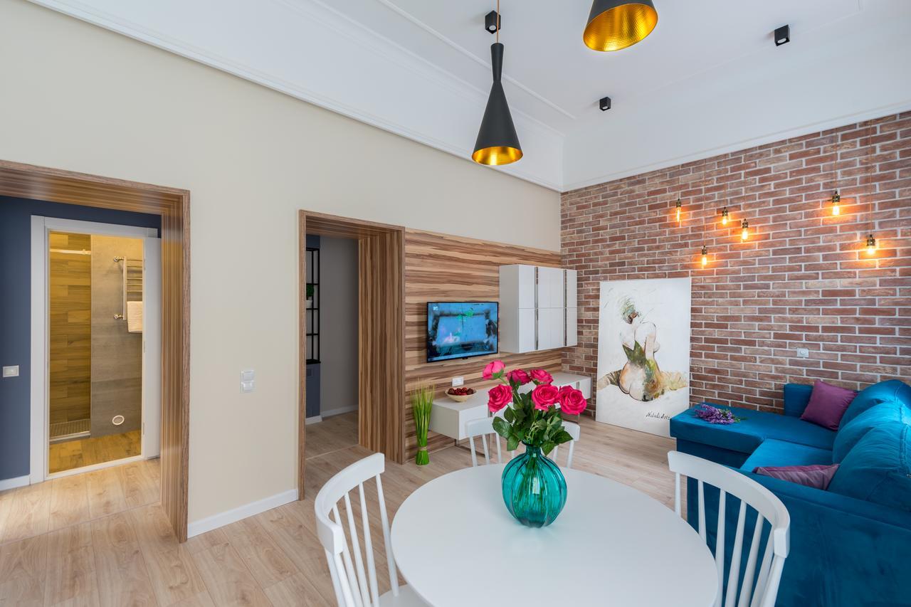 18 Sofievskaya Apartments Київ Екстер'єр фото