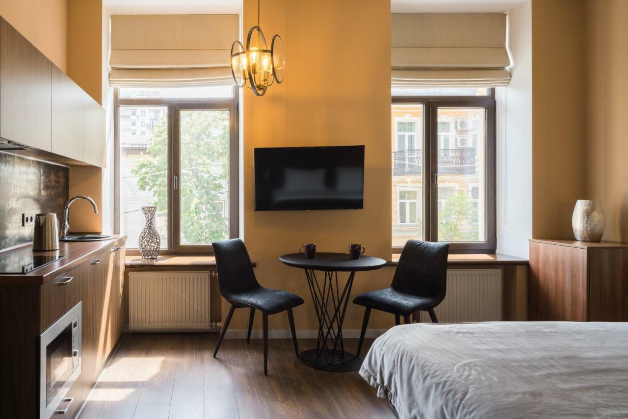 18 Sofievskaya Apartments Київ Екстер'єр фото